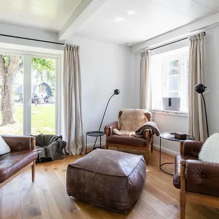 Luxus Ferienhaus No. 29 * טאטינג